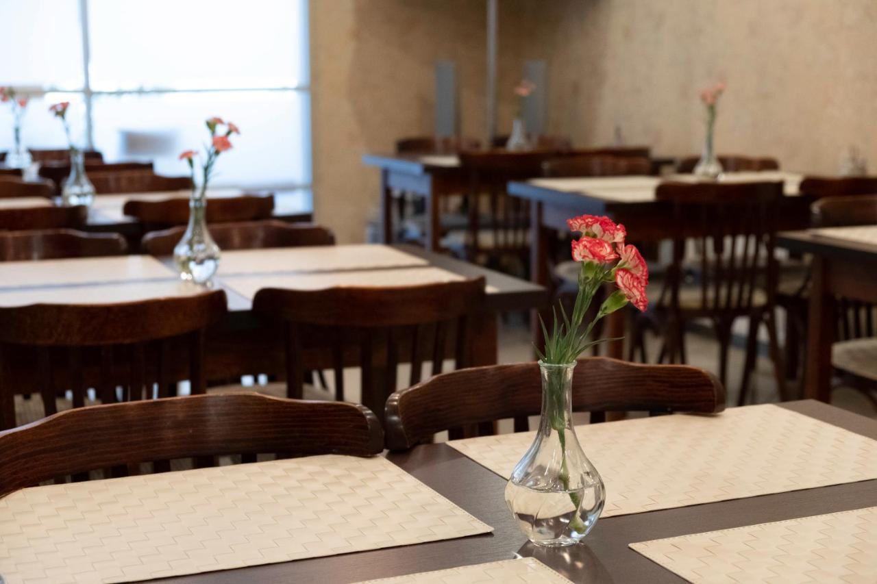 Annabella Hotel รีกา ภายนอก รูปภาพ